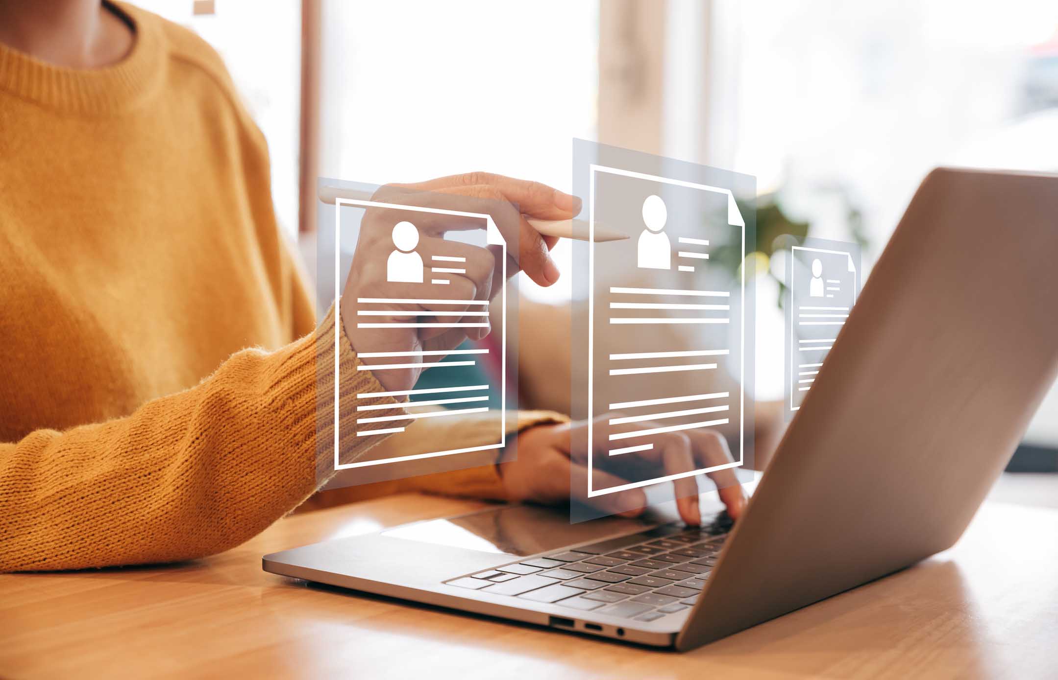 Créer le CV parfait : équilibre entre l'attrait humain et l'optimisation du système de suivi des candidats