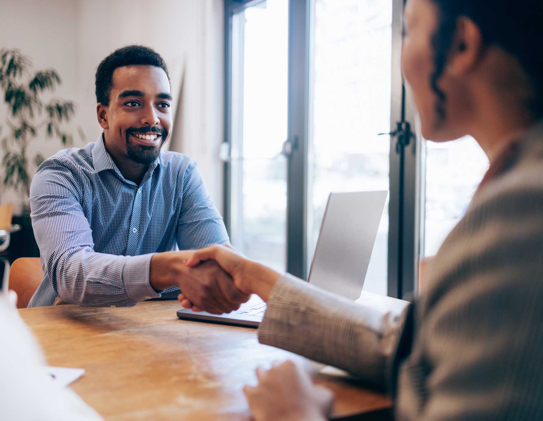 Comment négocier efficacement une offre d’emploi